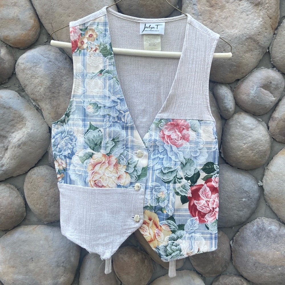 Vintage Jaclyn T San Francisco Floral Vest with Flower Buttons